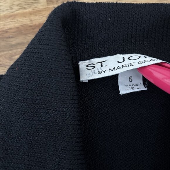 St. John Knit Dress Gold Tone Buttons Women’s Sz 6 Career Old Money Capsule - Picture 4 of 16